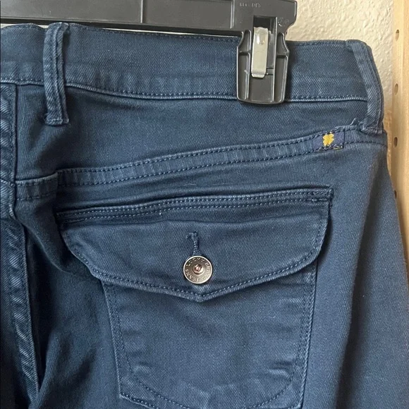 Lucky Brand Women's Dark Blue Ankle Jeans - Picture 3 of 5